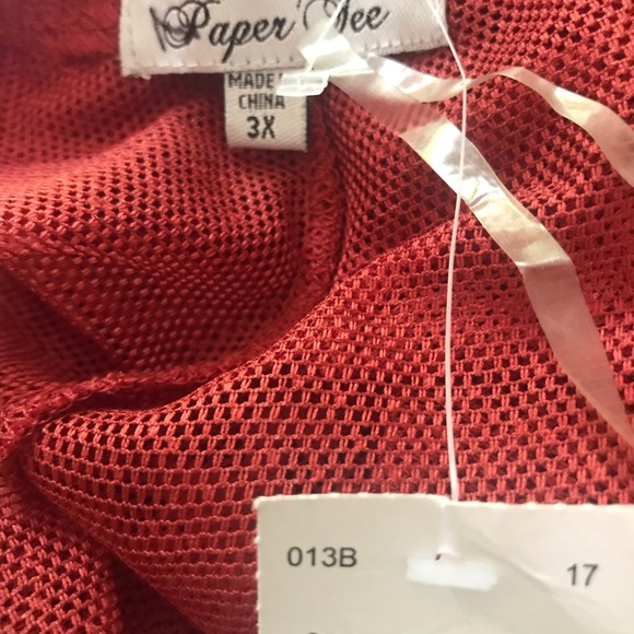 SOLD SOLD SOLD‼️New Paper + Tee Cardigan/Coverup - Picture 7 of 7